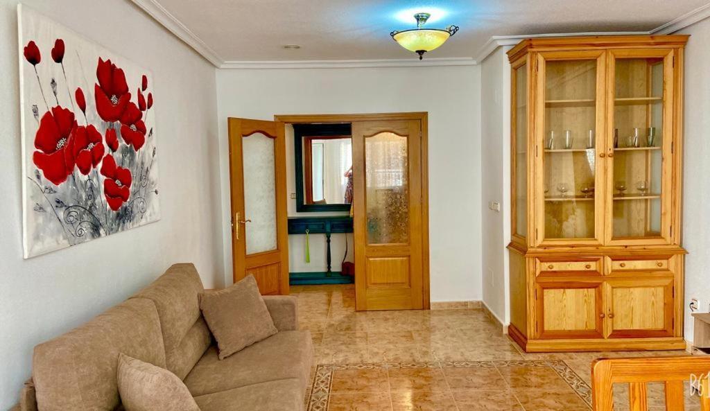 Esmeralda Torrevieja Buitenkant foto