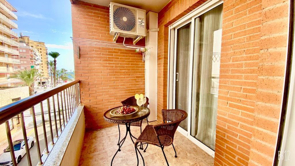 Esmeralda Torrevieja Buitenkant foto