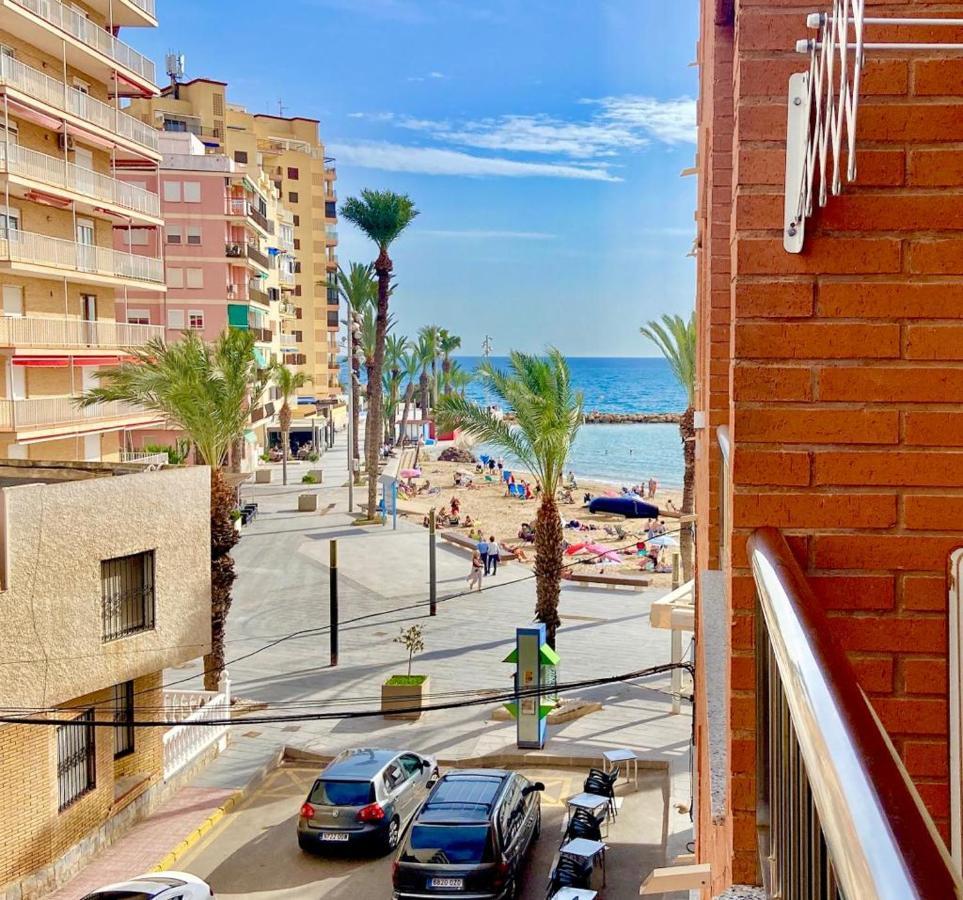 Esmeralda Torrevieja Buitenkant foto
